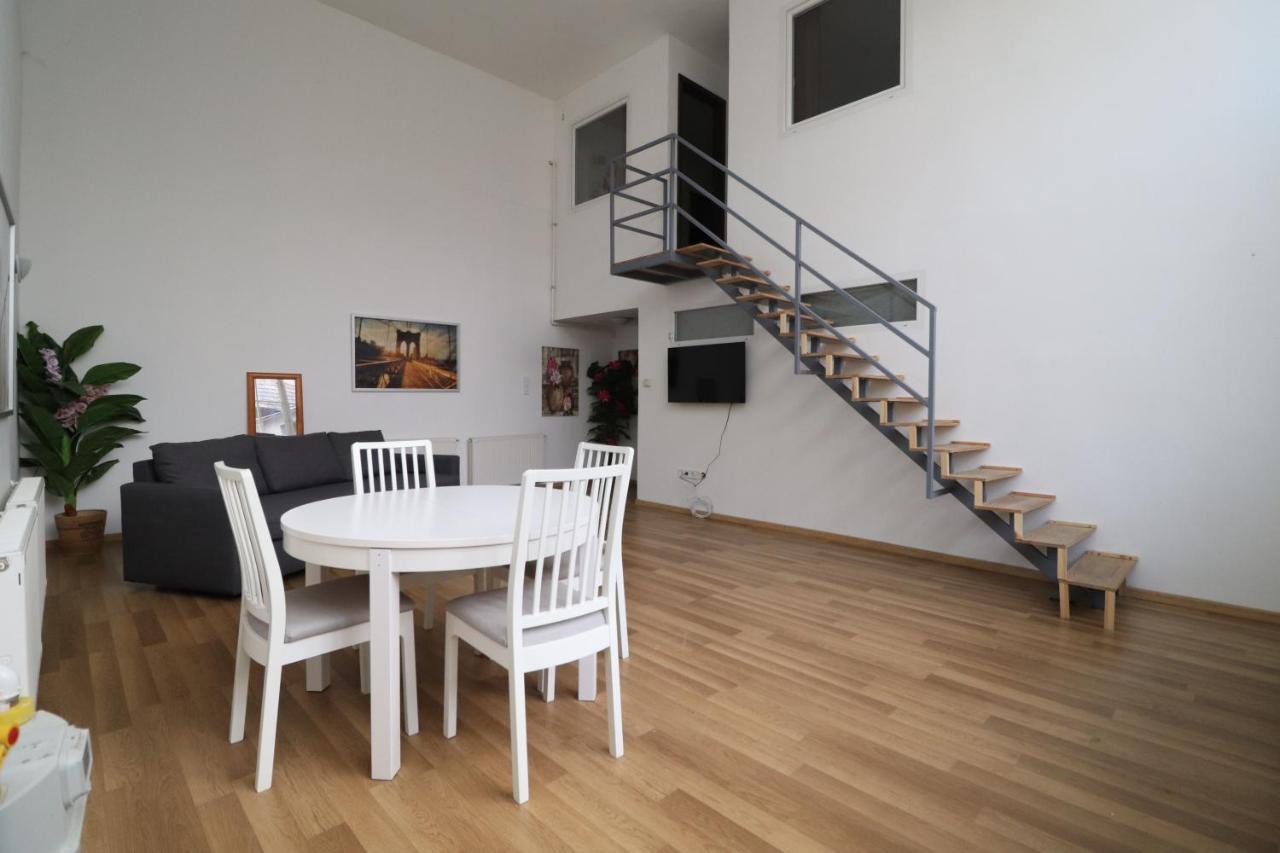 New Guest House A In Kiraly Street 106 Boedapest Buitenkant foto