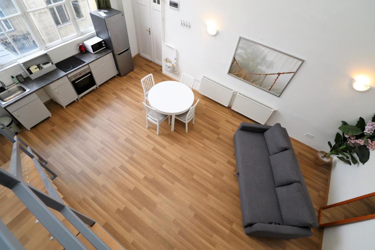 New Guest House A In Kiraly Street 106 Boedapest Buitenkant foto