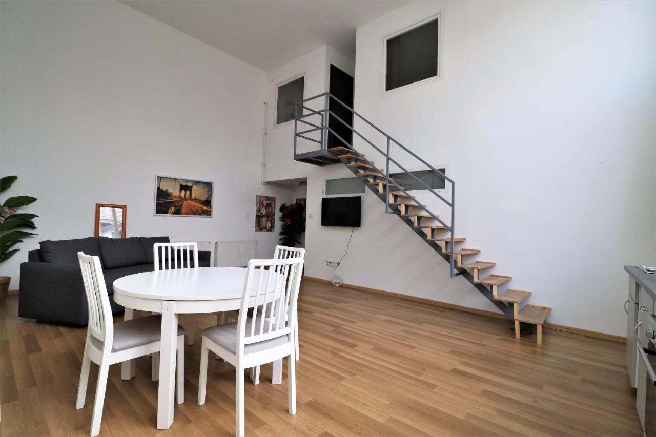 New Guest House A In Kiraly Street 106 Boedapest Buitenkant foto